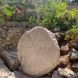 Der Steim war weggerollt