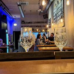 En toen gingen we naar een gezellege avond uit in San Sebastiân naar onze camper