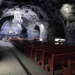 Kleine Kirche neben der Kathedrale in welcher wöchentliche Messen abgehalten werden