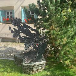 I Am Dynamite sculpture - should have trimmed the trees