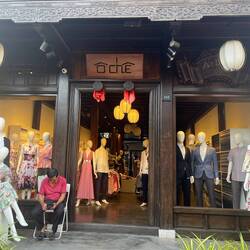 Tailor 👚