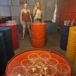 Beer Pong - hart am Verlieren 😃