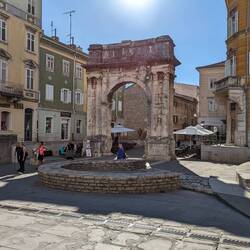 Arch of the Sergii