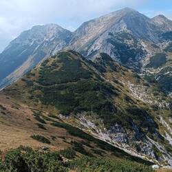 Blick vom Dlani Viewpoint zum Mt. Vogel