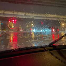 Das Auto denkt: bin ich jetzt ein Boot🤔