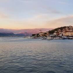 View from the camling spot on the other side of the bay