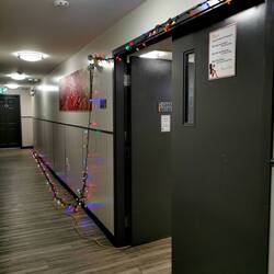 Gestern Abend Kerzen, heute Lichterketten - die erfinderischen Seiten des Stromausfalls 😄