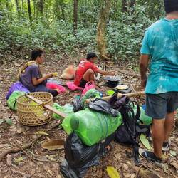 Im Wald wurde für uns gekocht😇