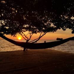 Hängematte mit Sonnenuntergang