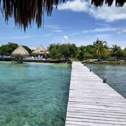 Sicht vom Meer auf die Anlage