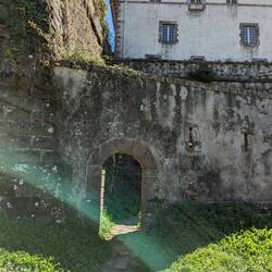 Ooh what's in here...