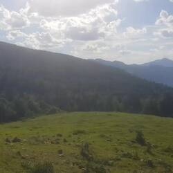 Bereits weit unterhalb Paßhöhe