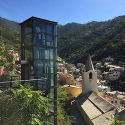 Elevator for those with more brains than us