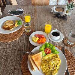 Frühstück in Seminyak
