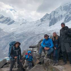 Einfach mal 10000km aufm Pass eine Familie aus Kreuztal kennengelernt 😂😂