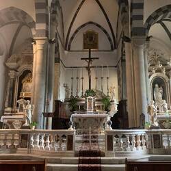 Beautifully maintained interioe