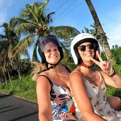 Eine Rollerfahrt ist lustig 🛵😁