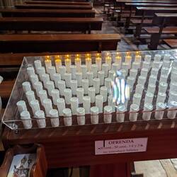 Electric candles, less mess!