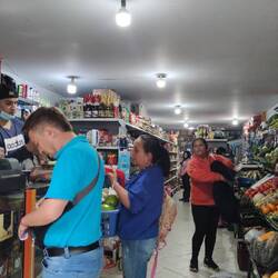 Da ist was los im Laden