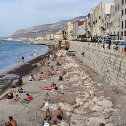 Der Stadtstrand von Trapani