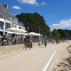 Restaurant und Bar "Le Sans Soucis"