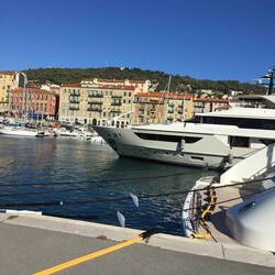 Pete's pic - Where should I park?