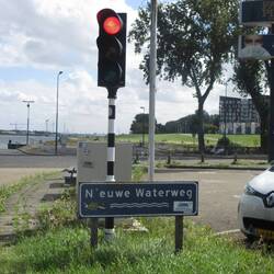 Wer hier noch ins Wasser fällt, ist selber Schuld