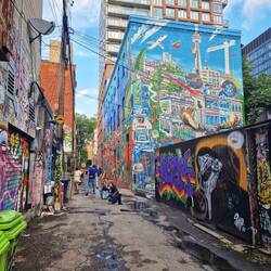 Grafitti Alley