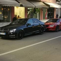 Hier hat gefühlt jeder Zweite einen Benz