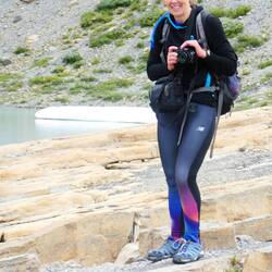 See my mate posing with me