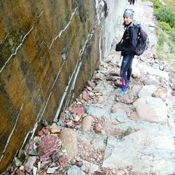 I love the colour in the rocks