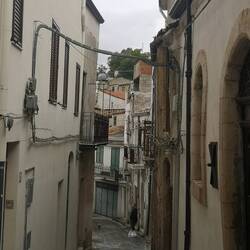 ..Und in die Hintergassen