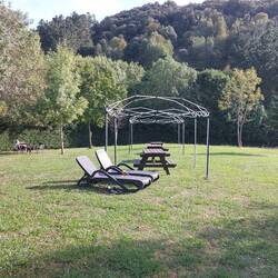 Relaxation area opposite allergie Izarbide… feet up!!