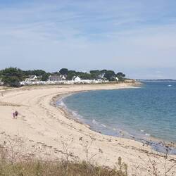 Blick auf den Campingplatz, der an der Ostküste der Halbinsel liegt.