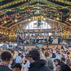 The stage at the Augustiner tent