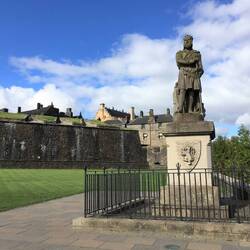King Robert the Bruce in front of Sterling Castle