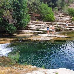 Einer der Süßwasserseen von Cavagrande