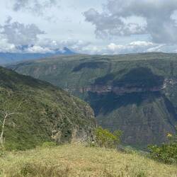 Udsigt over kløften tæt på