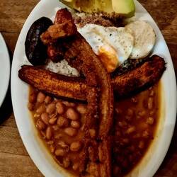 Nationalgericht Bandeja Paisa