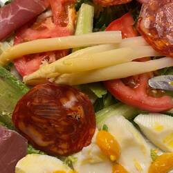 Mmmmmmm! I may have a thing for white asparagus now!