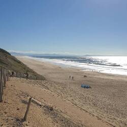 Der kilometerlange Sandstrand ist ein Traum 💃.