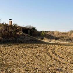 More bodegas along the trail
