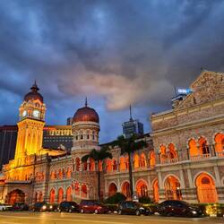 Old FMS Survey Office bei Nacht 🥰