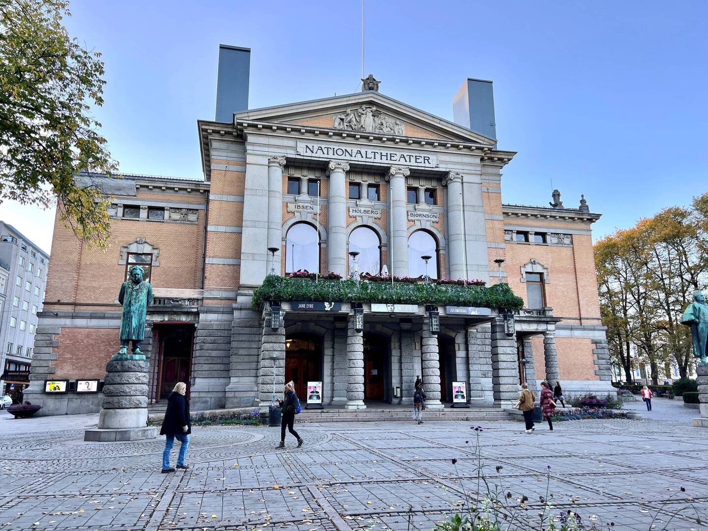 Theatre National