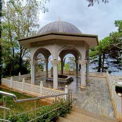 Türbe auf dem Boztepe