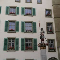 Der Vennerbrunnen auf dem Rathausplatz