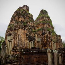 The towers of Pre Rup.