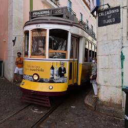 Tram 28