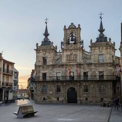 Leaving Astorga 0830, 46°