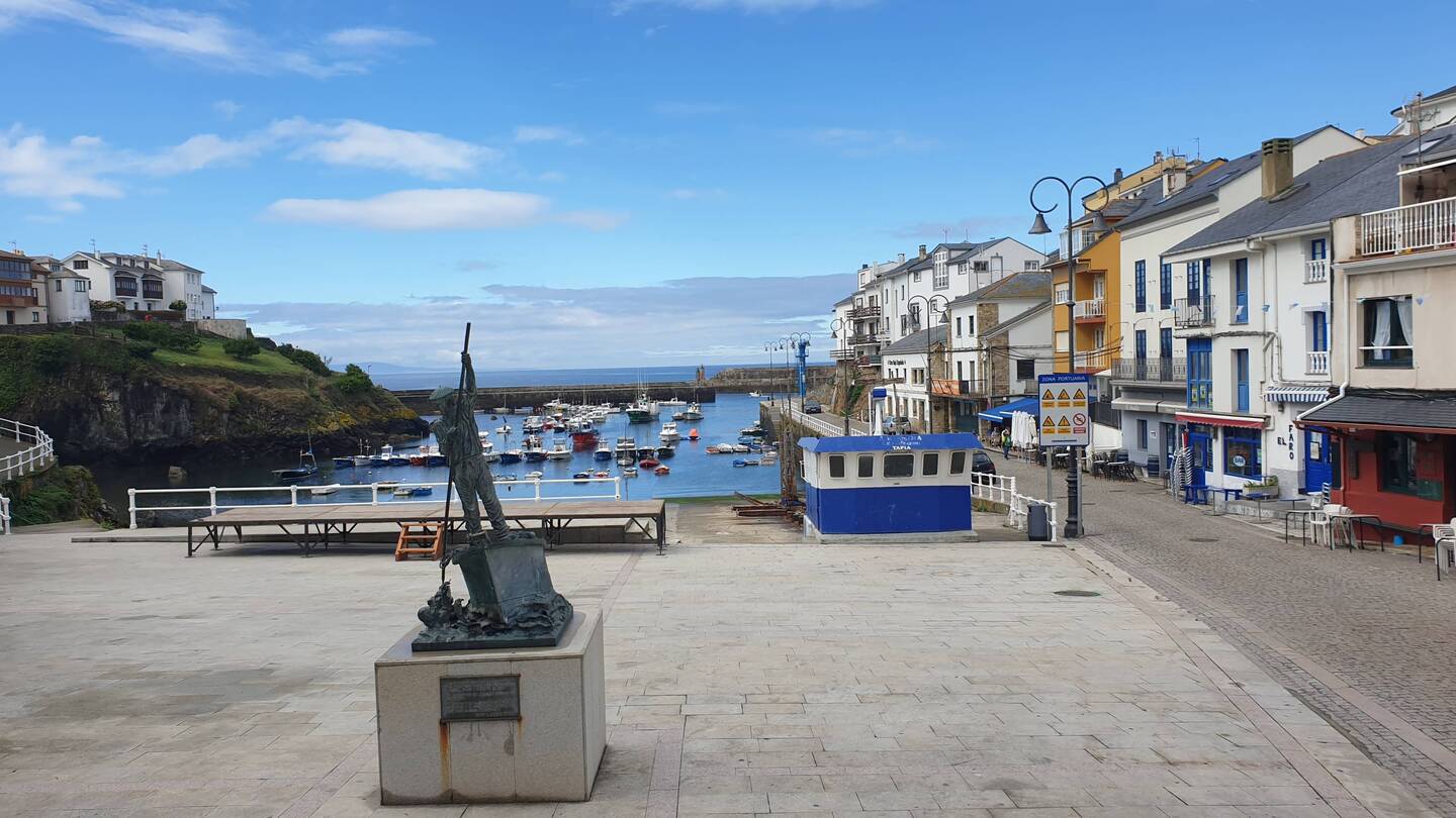 Der Hafen von Tapia de Casariego